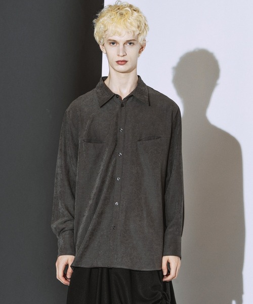 NO ID.（ノーアイディ）の「【NO ID.】Matte Skin Smooth Over Shirt / マット スキン スムース オーバー シャツ（シャツ/ブラウス・メンズ・ブラウン/グレー/ブラック・ONE SIZE）」の11枚目の写真
