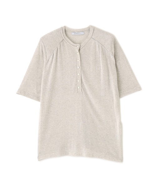 ETRE TOKYO（エトレトウキョウ）の「ショルダーパットニットTee（Tシャツ/カットソー・レディース・ベージュ/ブラック/グレー・FREE）」の22枚目の写真