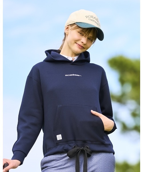 ROSASEN（ロサーセン）の「【Rosasen/GOLF】 ツイルダンボール フーディ（パーカー・レディース・ネイビー/ベージュ・40/42）」の2枚目の写真