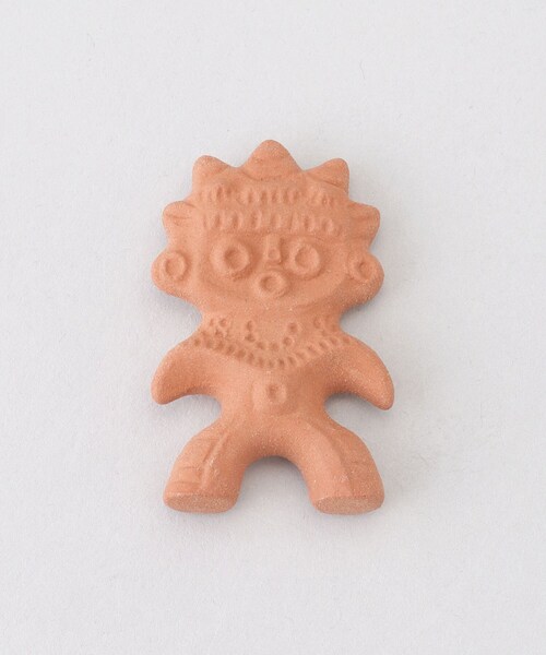 212 KITCHEN STORE(トゥワントゥキッチンストア)の「イホシロ窯 箸置き みみずく(カトラリー・レディース・その他・00)」の2枚目の写真