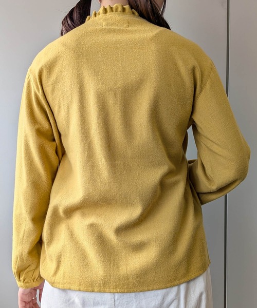 SELF+SERVICE(セルフサービス)の「オーガニック綿糸 ピンタックフリルブラウス(シャツ/ブラウス・レディース・ライトグレー/イエロー/ネイビー/グレー系その他・M/XL/L)」の20枚目の写真