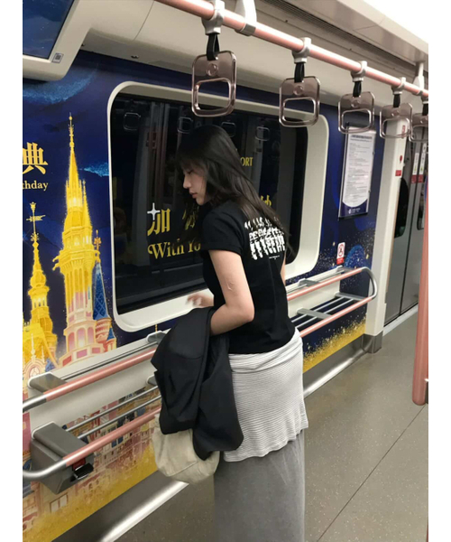 AGEOFPARAMOUNT(エイジオブパラマウント)の「ミューズTシャツ(ブラック)(Tシャツ/カットソー・レディース・その他・FREE)」の4枚目の写真