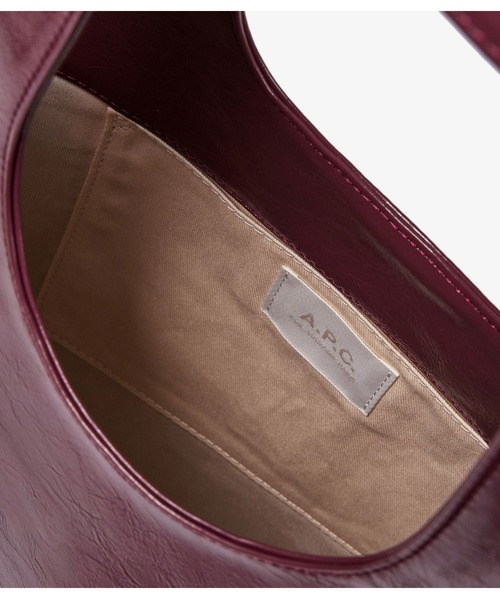 A.P.C.（アーペーセー）の「TOTE NINON SMALL（トートバッグ・レディース・ブラック/ボルドー・ONESIZE）」の9枚目の写真