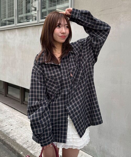 CIAOPANIC(チャオパニック)の「アソートチェックシャツ(シャツ/ブラウス・レディース・サックスブルー/ブラック系その他/ブラック系その他2/ブラウン・LARGE/MEDIUM)」の11枚目の写真