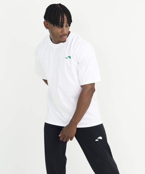 TURTLEBACK(タートルバック)の「ハードステッチ シンボル オーバーサイズ 半袖Tシャツ_5カラー(Tシャツ/カットソー・メンズ・ベージュ/ブラック/ホワイト/チャコール/オリーブ・MEDIUM/LARGE/X-LARGE/XX-LARGE)」の14枚目の写真