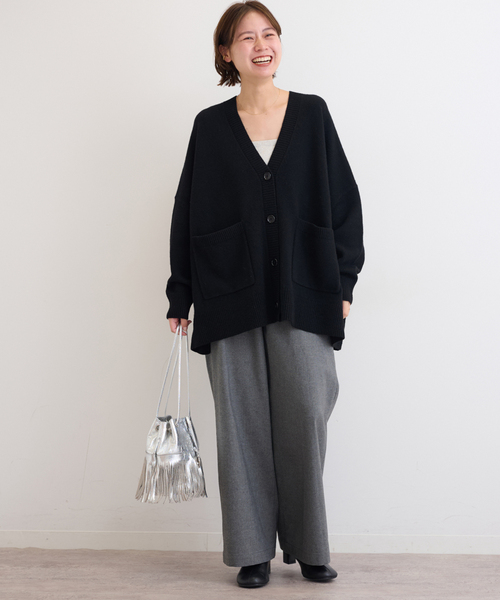 JOURNAL STANDARD relume（ジャーナルスタンダード　レリューム）の「《追加》ラムウールビッグカーディガン（カーディガン/ボレロ・レディース・ブラック/グレー/ブラウン・FREE）」の4枚目の写真