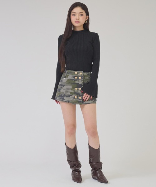 ANAP(アナップ)の「メタルボタンデザインミニスカパン(スカート・レディース・ブラック/カーキ・M/S)」の13枚目の写真