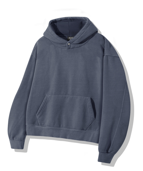 TRILLION(トリリオン)の「ESSENTIALS PIGMENT S.N.A.P クロップフーディ_5color(パーカー・メンズ・ブラック/ネイビー/グレー/カーキ/チャコール・MEDIUM/LARGE/X-LARGE)」の5枚目の写真