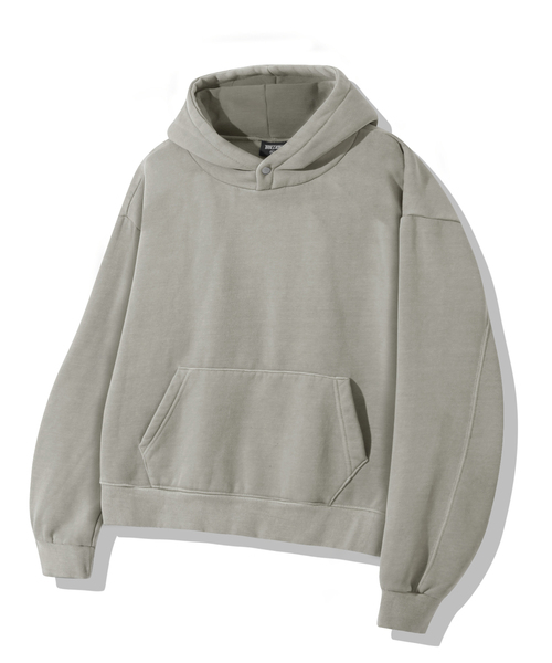 TRILLION(トリリオン)の「ESSENTIALS PIGMENT S.N.A.P クロップフーディ_5color(パーカー・メンズ・ブラック/ネイビー/グレー/カーキ/チャコール・MEDIUM/LARGE/X-LARGE)」の4枚目の写真