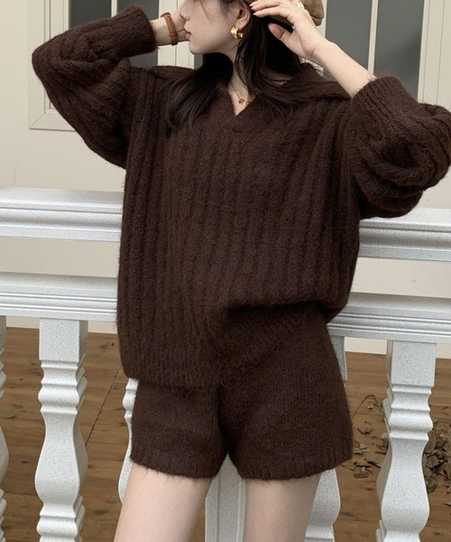 Girly Doll(ガーリードール)の「【セットアップ】起毛スキッパーリブニット&ショートパンツ 2点セット(セットアップ・レディース・ベージュ/ネイビー/グレー/ブラウン・FREE)」の3枚目の写真