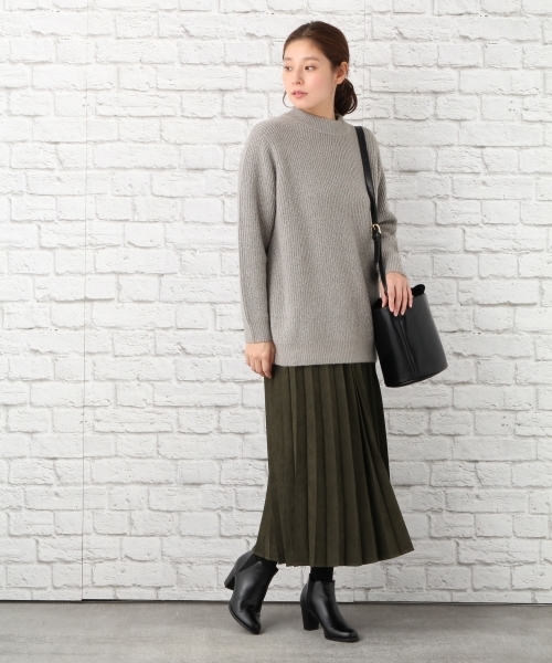 LEPSIM（レプシィム）の「5Gラメイリハイネックプルオーバー　739389（ニット/セーター・レディース・トップグレー/キャメル/ネイビー・FREE）」の4枚目の写真