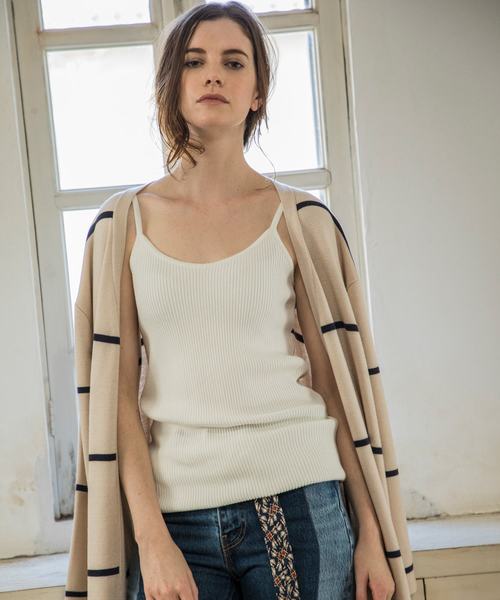 Emma Taylor（エマテイラー）の「リブニットキャミソール（キャミソール・レディース・ネイビー/オフホワイト/キャメル/モカ・FREE）」の10枚目の写真