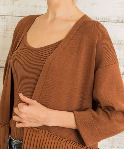 Emma Taylor（エマテイラー）の「リブニットキャミソール（キャミソール・レディース・ネイビー/オフホワイト/キャメル/モカ・FREE）」の12枚目の写真