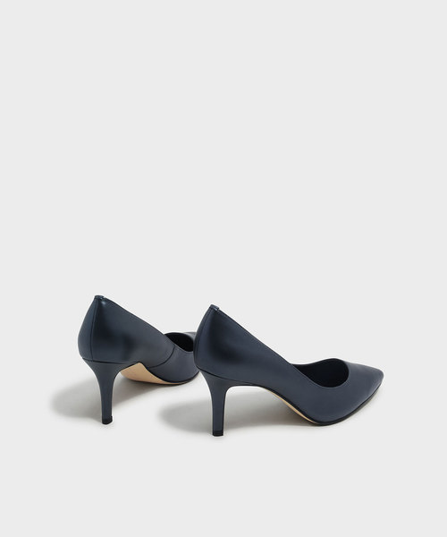 CHARLES & KEITH(チャールズ & キース)の「ベーシックポインテッドパンプス / BASIC POINTED PUMPS(パンプス・レディース・ピンク/ライトベージュ/ネイビー・23.5cm/24.5cm/23cm/22.5cm/25.5cm/25cm)」の19枚目の写真