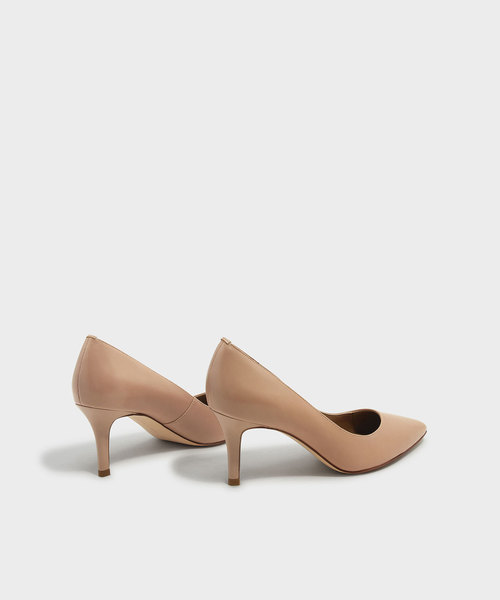 CHARLES & KEITH(チャールズ & キース)の「ベーシックポインテッドパンプス / BASIC POINTED PUMPS(パンプス・レディース・ピンク/ライトベージュ/ネイビー・23.5cm/24.5cm/23cm/22.5cm/25.5cm/25cm)」の13枚目の写真