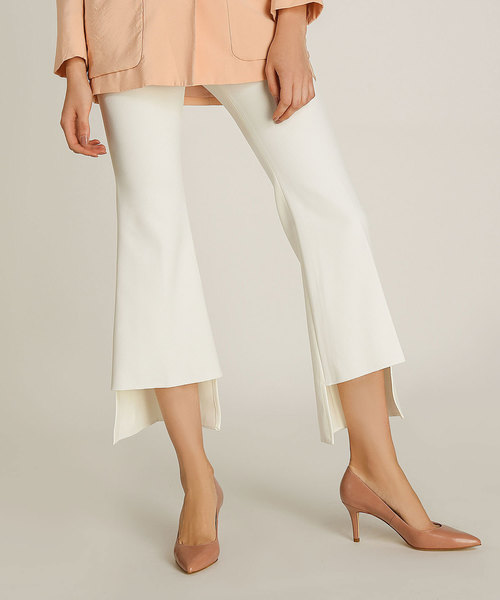 CHARLES & KEITH(チャールズ & キース)の「ベーシックポインテッドパンプス / BASIC POINTED PUMPS(パンプス・レディース・ピンク/ライトベージュ/ネイビー・23.5cm/24.5cm/23cm/22.5cm/25.5cm/25cm)」の9枚目の写真