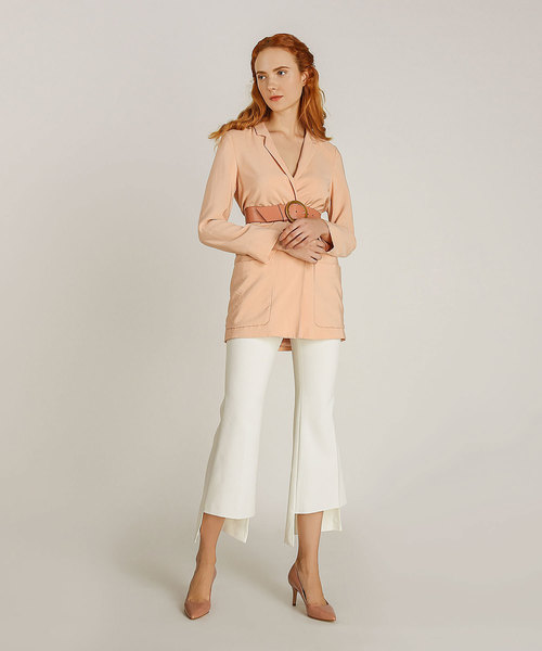 CHARLES & KEITH(チャールズ & キース)の「ベーシックポインテッドパンプス / BASIC POINTED PUMPS(パンプス・レディース・ピンク/ライトベージュ/ネイビー・23.5cm/24.5cm/23cm/22.5cm/25.5cm/25cm)」の4枚目の写真