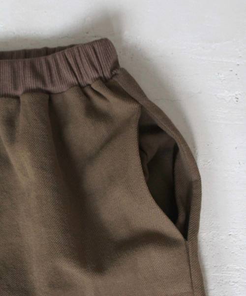 antiqua(アンティカ)の「otonaリブパンツ(その他パンツ・レディース・ブラック/モカ・FREE)」の9枚目の写真