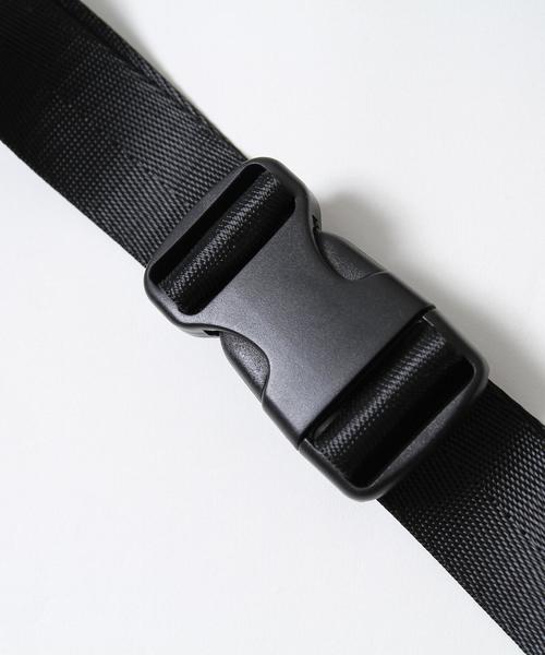 Gramicci（グラミチ）の「Gramicci(グラミチ)別注リップストップボディバッグ（ボディバッグ/ウエストポーチ・メンズ・ホワイト/ブラック/ダークグレー/レッド・FREE）」の16枚目の写真