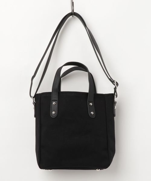 AZUL by moussy（アズールバイマウジー）の「合皮コンビキャンバスミニトートバッグ（ショルダーバッグ・レディース・ブラック/オフホワイト・FREE）」の19枚目の写真