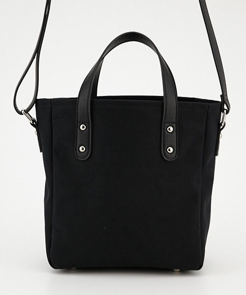 AZUL by moussy（アズールバイマウジー）の「合皮コンビキャンバスミニトートバッグ（ショルダーバッグ・レディース・ブラック/オフホワイト・FREE）」の17枚目の写真