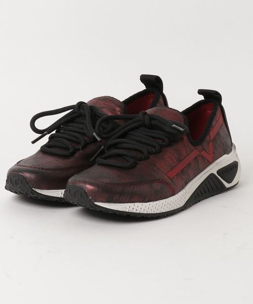 Diesel ディーゼル の レディース シューズ スニーカー スニーカー Wear