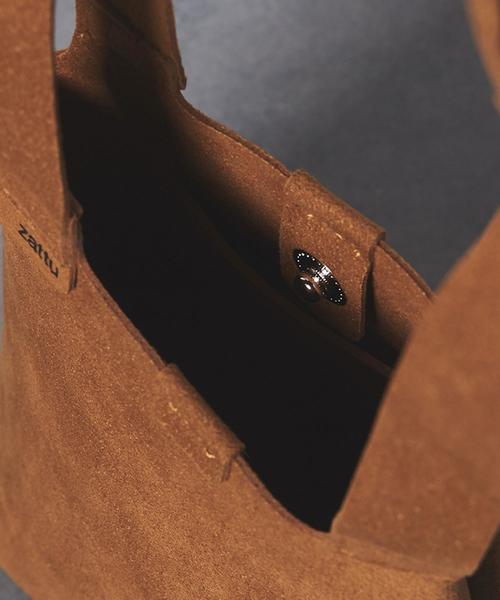 UNITED ARROWS(ユナイテッドアローズ)の「<zattu(ザッツ)> EMIL(ショルダーバッグ・メンズ・ブラック/パープル/ブラウン・FREE)」の9枚目の写真