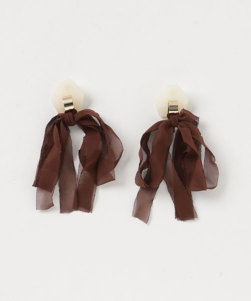 marjour（マージュール）の「CHIFFON RIBON PIERCE/EARRING（ピアス（両耳用）・レディース・ブラウン/キャメル/ブラウン系その他/イエロー系その他・ﾌﾘ-）」の2枚目の写真