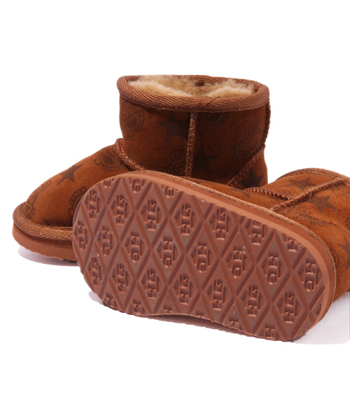 HYSTERIC MINI(ヒステリックミニ)の「STAR with MINI ムートンブーツ(ブーツ・キッズ・ブラック/ブラウン/ピンク・X-SMALL/SMALL/MEDIUM/LARGE)」の13枚目の写真