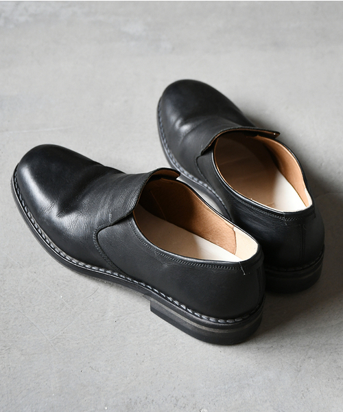 EARLE（アール）の「【EARLE】Drape slip-on（スリッポン）」 - WEAR