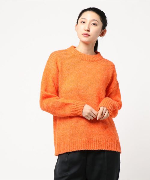 KOBE LETTUCE（コウベレタス）の「クルーネックオーバーサイズニットトップス＊レディース/セーター[C3592]神戸レタス（ニット/セーター・レディース・チャコールグレー/サックスブルー/ラベンダー/オレンジ・FREE）」の4枚目の写真