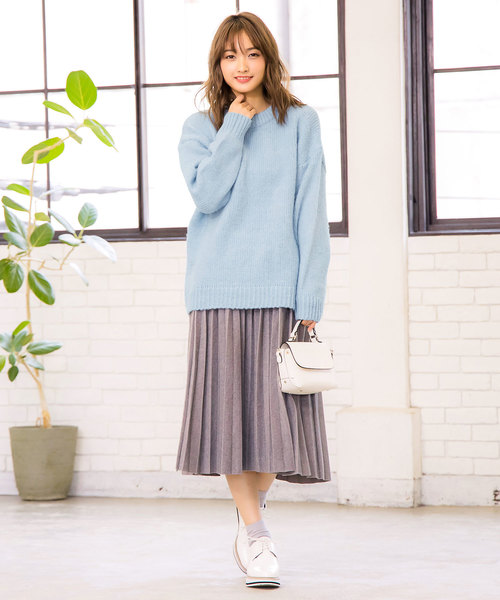 KOBE LETTUCE（コウベレタス）の「クルーネックオーバーサイズニットトップス＊レディース/セーター[C3592]神戸レタス（ニット/セーター・レディース・チャコールグレー/サックスブルー/ラベンダー/オレンジ・FREE）」の8枚目の写真