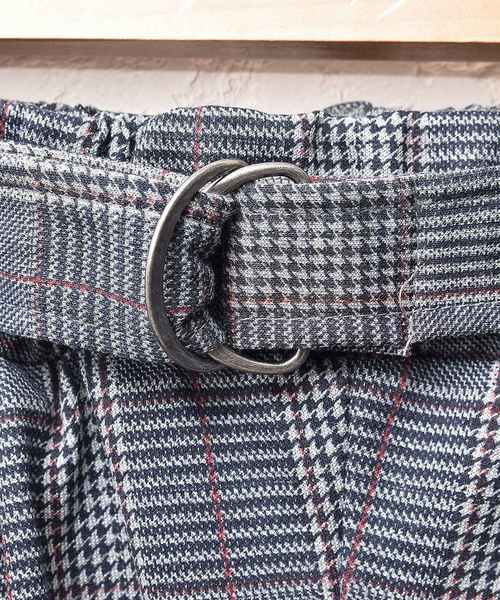 MinoriTY（マイノリティ）の「ベルト付きチェックワイドパンツ（その他パンツ・メンズ・ベージュ/ネイビー/グレー・M/L）」の8枚目の写真