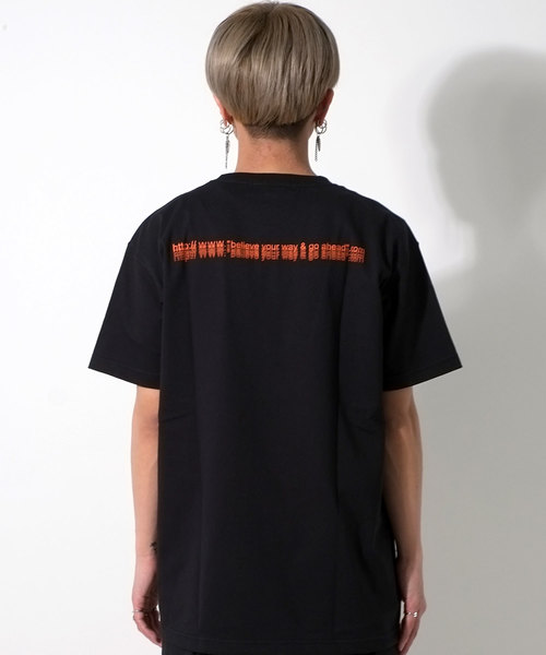A'GEM9（エージェムナイン）の「昇華転写ガールズフォトプリントTシャツ/カットソー（Tシャツ/カットソー・メンズ・ブラック/ホワイト・FREE）」の12枚目の写真