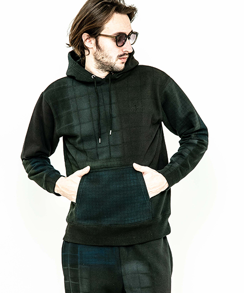 ACANTHUS(アカンサス)の「mpa2011-patchwork mix print parka パーカー(パーカー・メンズ・グレー/ブラック・S/M/L/XL)」の9枚目の写真