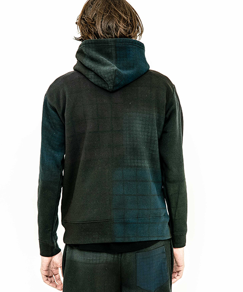 ACANTHUS(アカンサス)の「mpa2011-patchwork mix print parka パーカー(パーカー・メンズ・グレー/ブラック・S/M/L/XL)」の22枚目の写真