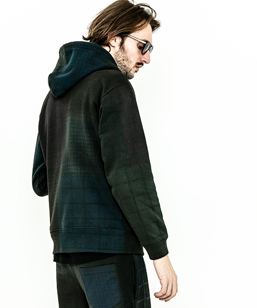 ACANTHUS(アカンサス)の「mpa2011-patchwork mix print parka パーカー(パーカー・メンズ・グレー/ブラック・S/M/L/XL)」の20枚目の写真