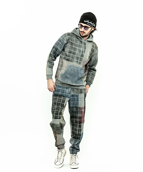 ACANTHUS(アカンサス)の「mpa2011-patchwork mix print parka パーカー(パーカー・メンズ・グレー/ブラック・S/M/L/XL)」の16枚目の写真