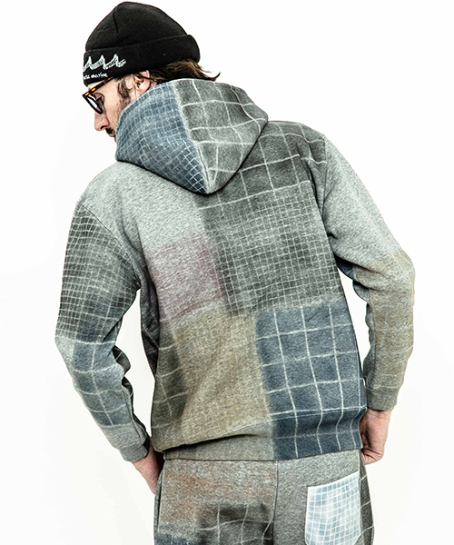 ACANTHUS(アカンサス)の「mpa2011-patchwork mix print parka パーカー(パーカー・メンズ・グレー/ブラック・S/M/L/XL)」の19枚目の写真