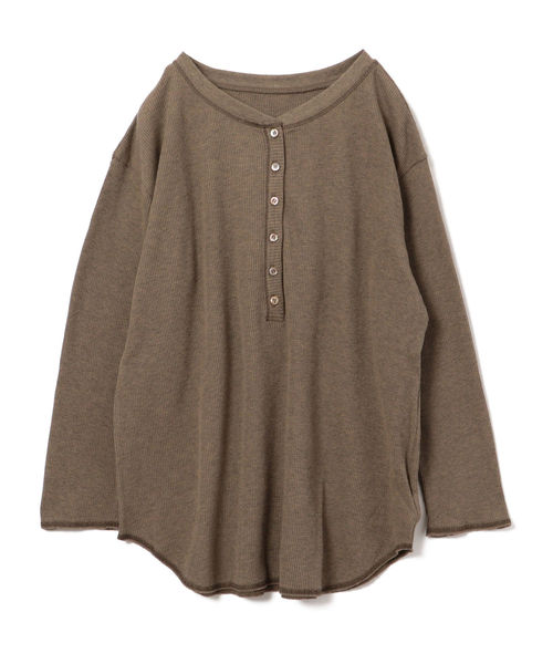 SHIPS(シップス)の「PrimaryNavyLabel:コットンワッフルヘンリーネック(Tシャツ/カットソー・レディース・ライトグレー/ベージュ・38/36)」の6枚目の写真