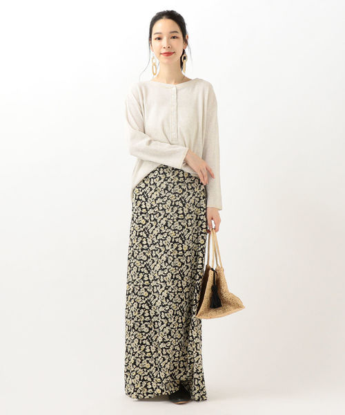 SHIPS(シップス)の「PrimaryNavyLabel:コットンワッフルヘンリーネック(Tシャツ/カットソー・レディース・ライトグレー/ベージュ・38/36)」の13枚目の写真