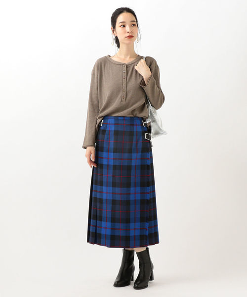SHIPS(シップス)の「PrimaryNavyLabel:コットンワッフルヘンリーネック(Tシャツ/カットソー・レディース・ライトグレー/ベージュ・38/36)」の22枚目の写真