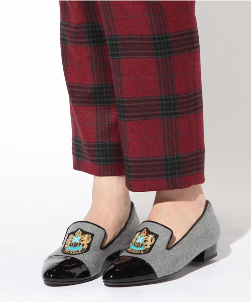 PRINGLE 1815（プリングル1815）の「フラノスリッポン（スリッポン・レディース・グレー・37inch/36inch）」の2枚目の写真