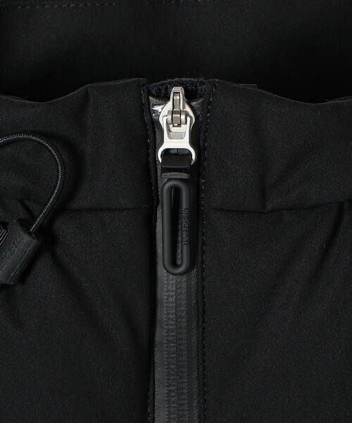 SHIPS（シップス）の「DESCENTE ALLTERRAIN:ANCHOR HC（ブルゾン・レディース・ブラック・SMALL/MEDIUM/LARGE）」の6枚目の写真