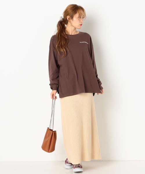 archives（アルシーヴ）の「ロゴプリントロンT（Tシャツ/カットソー・レディース・ブラウン/グレー/オフホワイト・MEDIUM）」の9枚目の写真