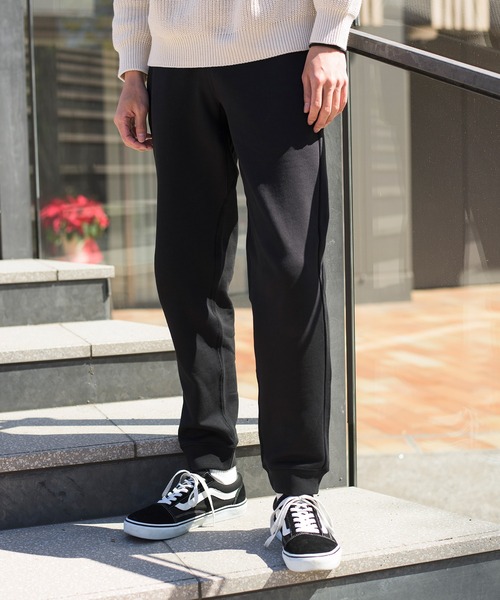 United Athle（ユナイテッドアスレ）の「雑誌 『VERY』10月号にて掲載！【United Athle】テーパードリブスウェットパンツ 5017（スウェットパンツ・メンズ・ブラック/グレー/クリーム/ホワイト/チャコールグレー/ロイヤルブルー/バーガンディー/レッド/ネイビー/パープル/オリーブ/ダークブラウン/アイボリー/イエロー・S/M/L/XL/XXL）」の19枚目の写真
