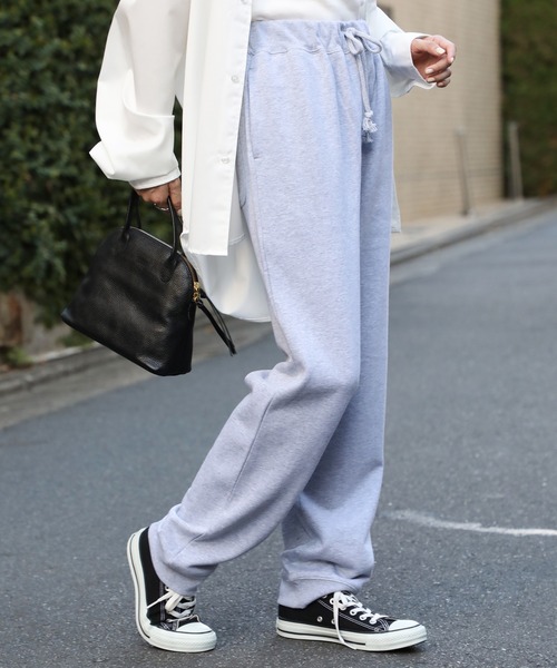 United Athle（ユナイテッドアスレ）の「雑誌 『VERY』10月号にて掲載！【United Athle】テーパードリブスウェットパンツ 5017（スウェットパンツ・メンズ・ブラック/グレー/クリーム/ホワイト/チャコールグレー/ロイヤルブルー/バーガンディー/レッド/ネイビー/パープル/オリーブ/ダークブラウン/アイボリー/イエロー・S/M/L/XL/XXL）」の16枚目の写真