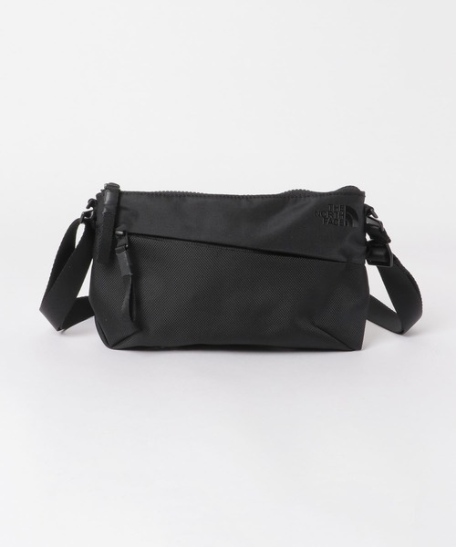 THE NORTH FACE（ザノースフェイス）の「THE NORTH FACE　Electra Tote S（ショルダーバッグ・メンズ・ブラック/カーキ・SMALL）」の4枚目の写真