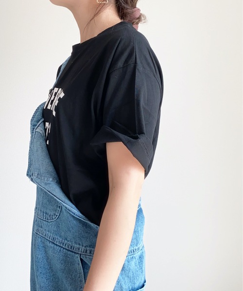 ap retro(アプレトロ)の「UNIVERSEロゴTEE【ZOZO限定アイテム】(Tシャツ/カットソー・レディース・オフホワイト/ブラック・FREE)」の6枚目の写真