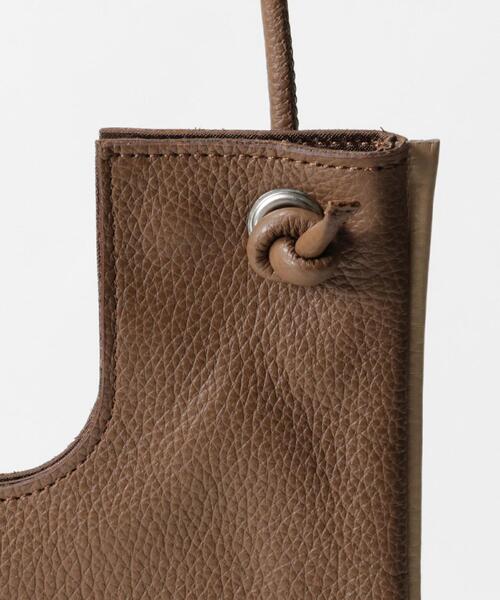 NOMADIS(ノマディス)の「<NOMADIS>BEAK レザーショルダーバッグ ◆(ショルダーバッグ・レディース・オフホワイト/モカ・FREE)」の8枚目の写真